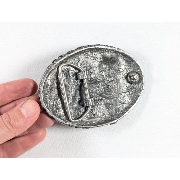 1996 EJC Large Oval WOLF Pair belt buckle, South Western style 3-D Pewter - Picture 4 of 10